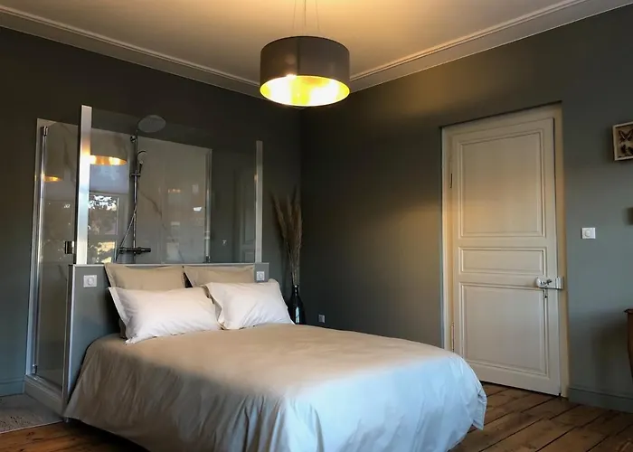 Les Chambres Berguoises Chambre Privee Au Coeur De Bergues
